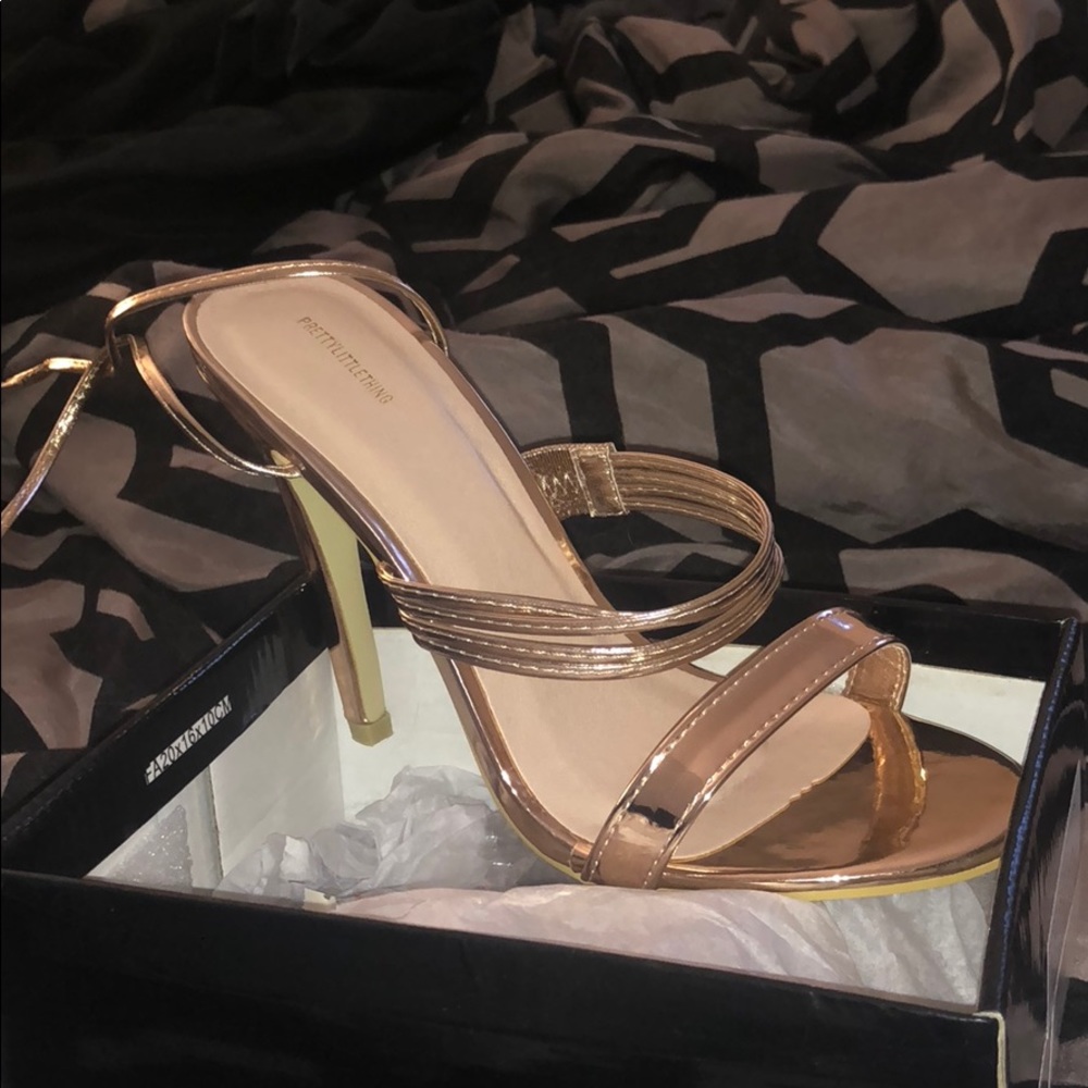 Pretty little things Rose gold strap up heel
